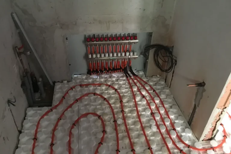 Rozvod podlahového vytápění_instalace